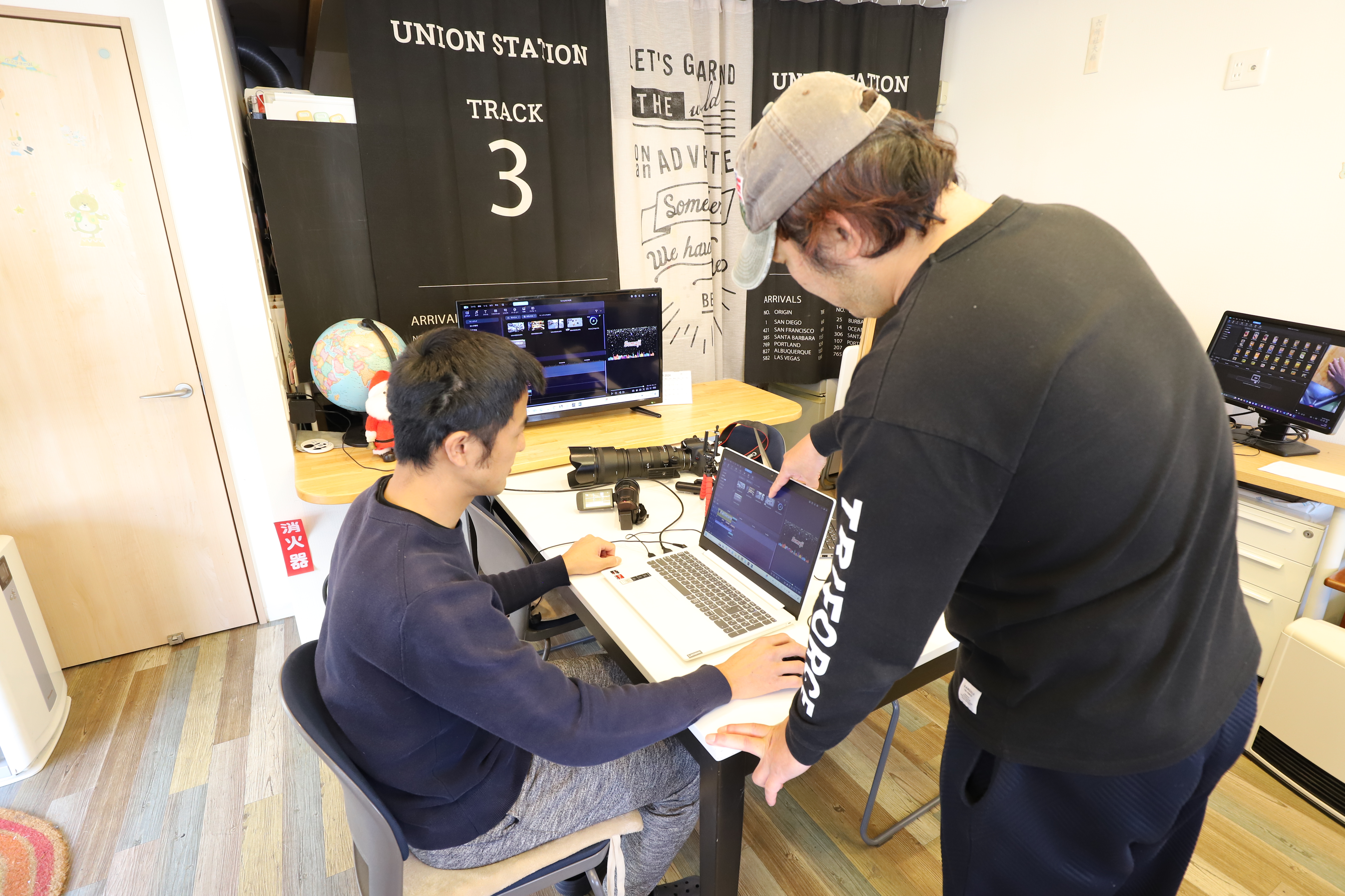 でら! Studio ロゴ5